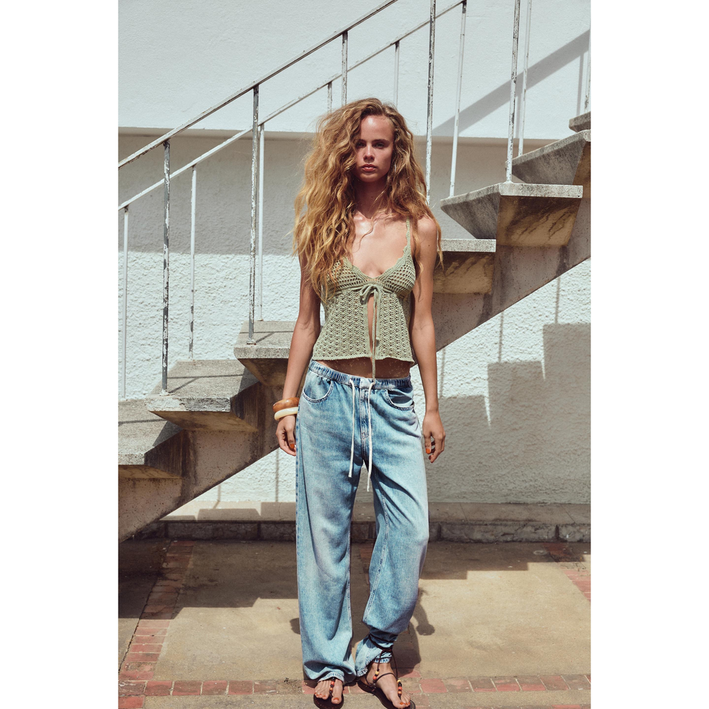 Zara RELAXED MID-RISE PAJAMA PANT JEANS TRF in Blue